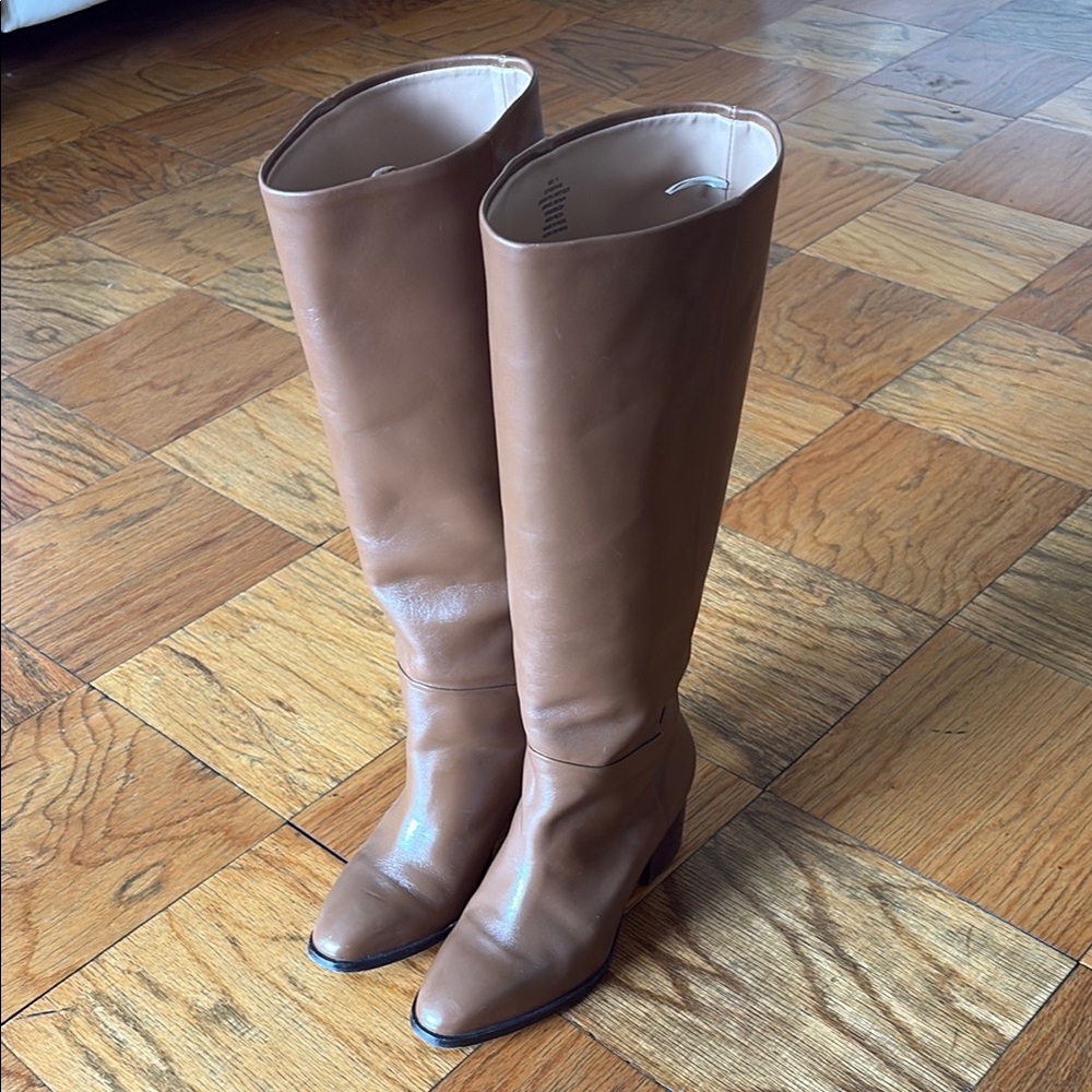 Banana Republic Tan Knee-High Boots with Timeless Design